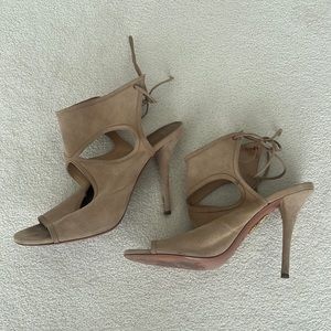 Aquazzura beige sandal
